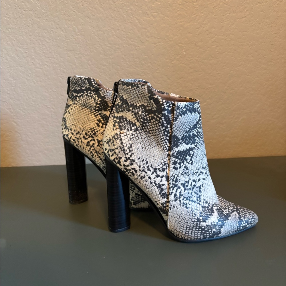 Snake skin booties 
Size 7